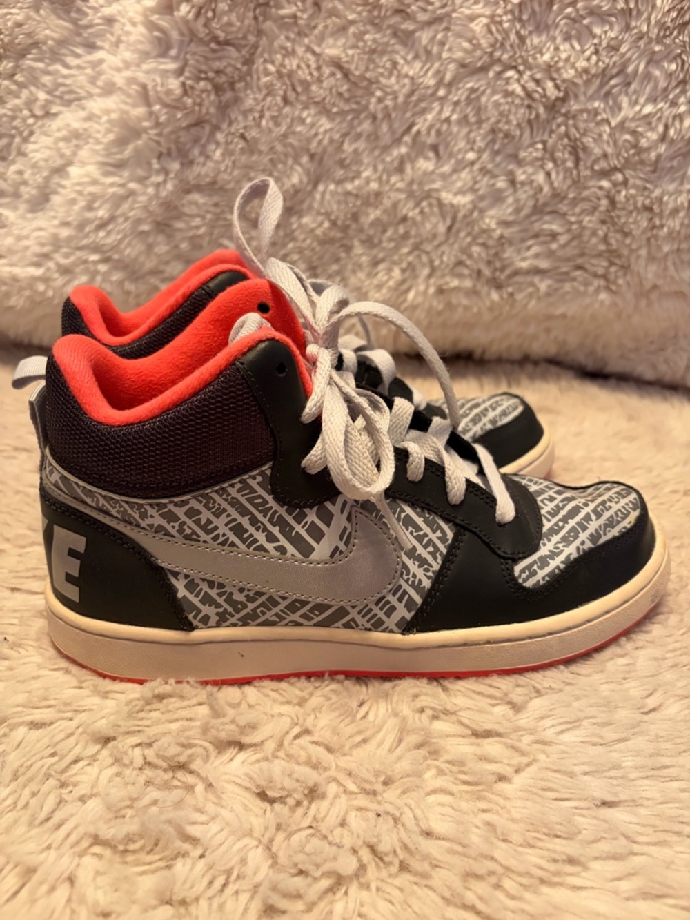 Nike Court Borough Mid Print GS Shoes